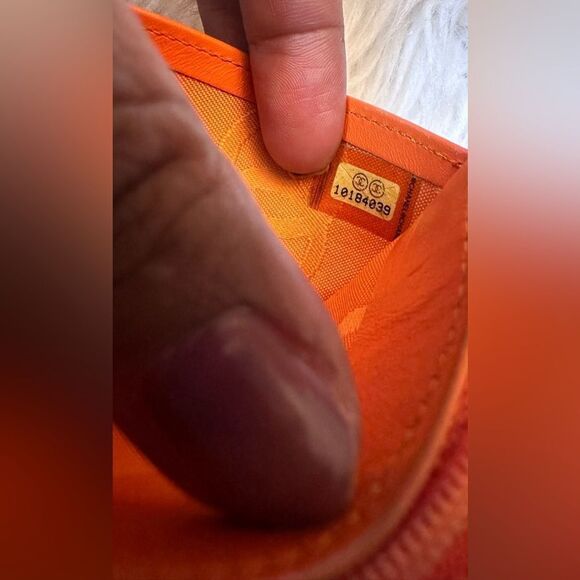 Chanel Cambon Wallet - Picture 10 of 14